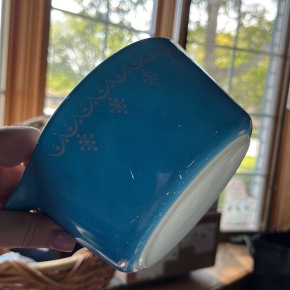 Vintage Pyrex Blue Snowflake Garland 473 1 quart Small Casserole Dish No Lid - Picture 7 of 12